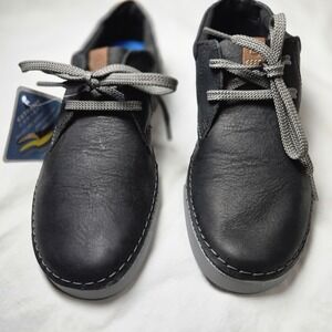 Clarks Comfort Mens Sz 7M  Leather Gereld Low Lace-Up Sneakers Shoes Black NWOB
